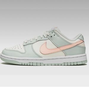 Nike Dunk Low 'Barely Green'